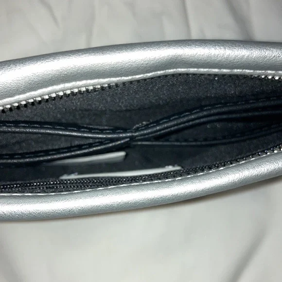 Forever 21 metallic silver chain purse / clutch / sling bag / crossbody - Picture 6 of 11